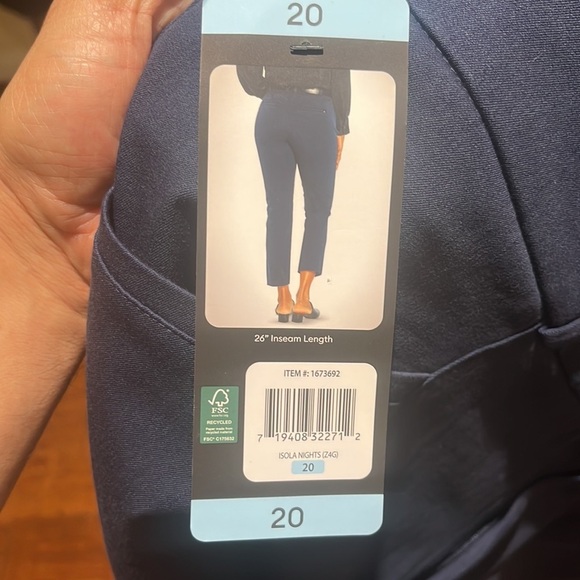 Banana Republic Ladies' Slim-Straight Pant - Picture 7 of 13